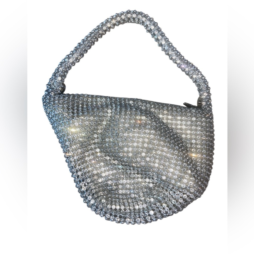 ❤️ Glamorous Silver Mini Mesh pouch with Crescent Shape